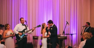 Die perfekte Begleitung: Die richtige Hochzeitsmusik für jeden Moment